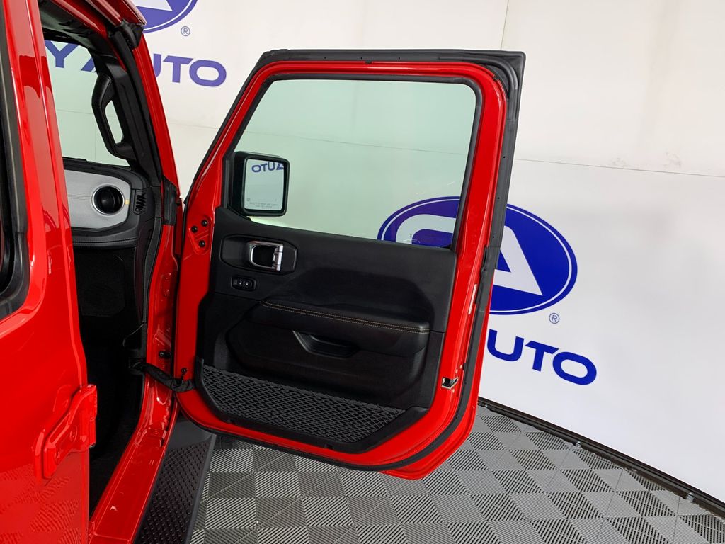 Used 2025 Jeep Wrangler 4xe SUV