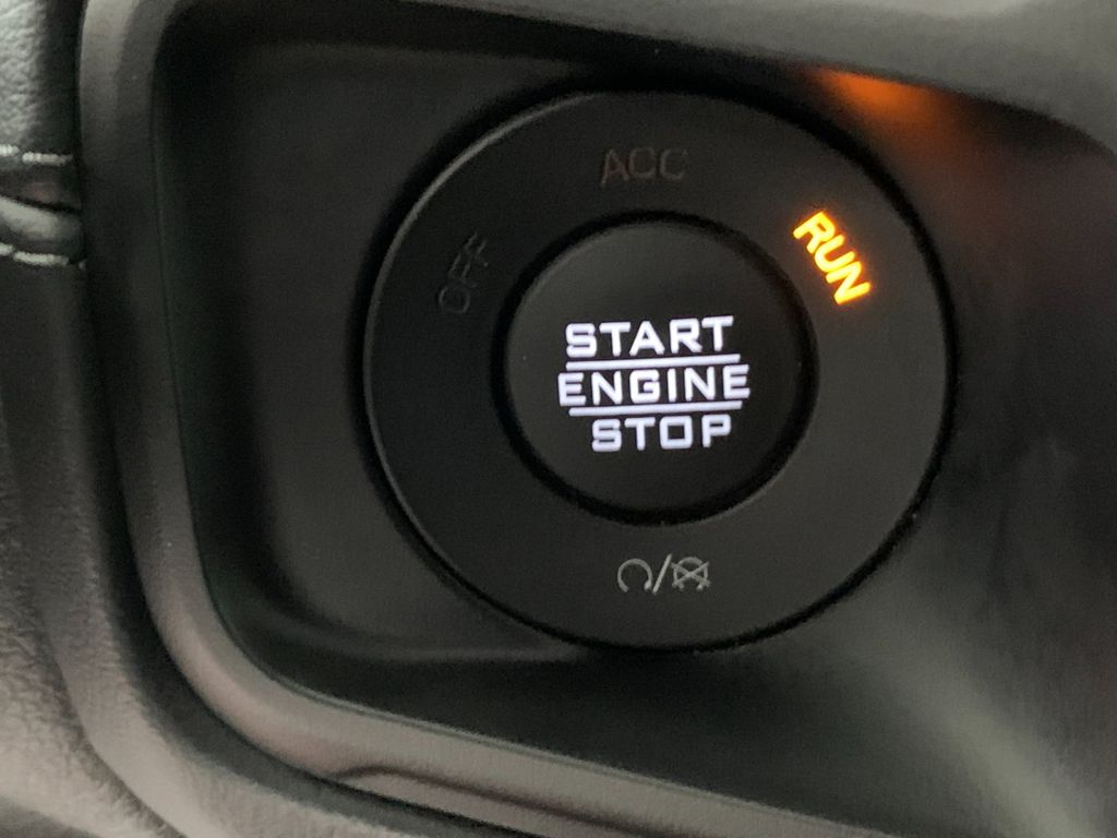 Used 2025 Jeep Wrangler 4xe SUV