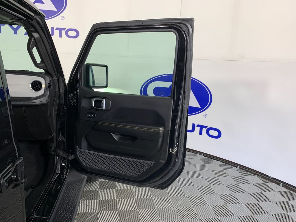 Used 2025 Jeep Wrangler 4xe SUV
