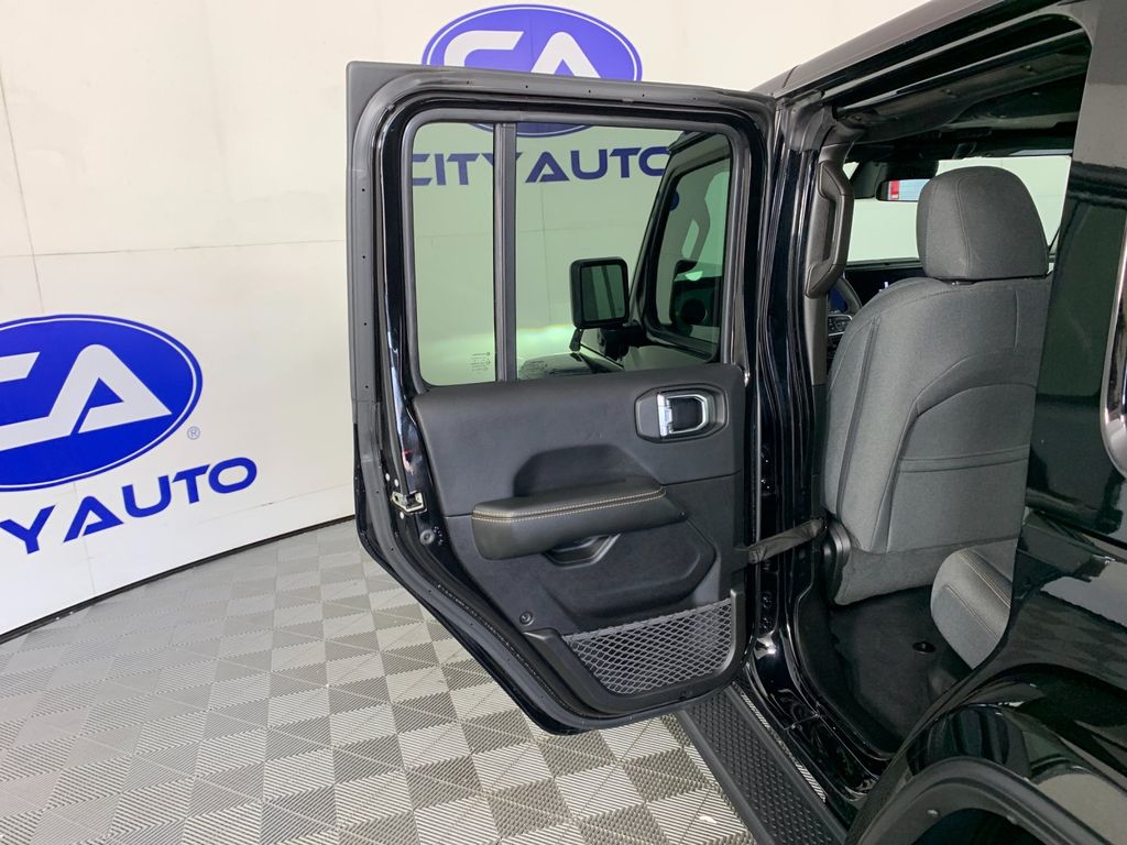 Used 2025 Jeep Wrangler 4xe SUV