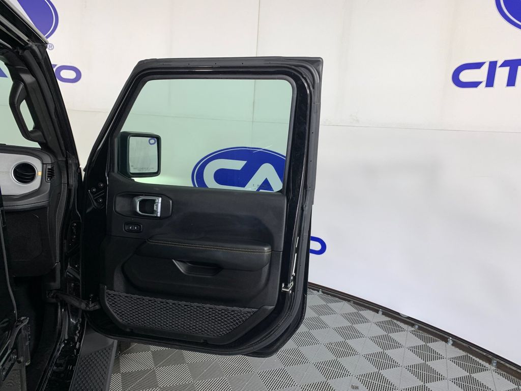 Used 2025 Jeep Wrangler 4xe SUV