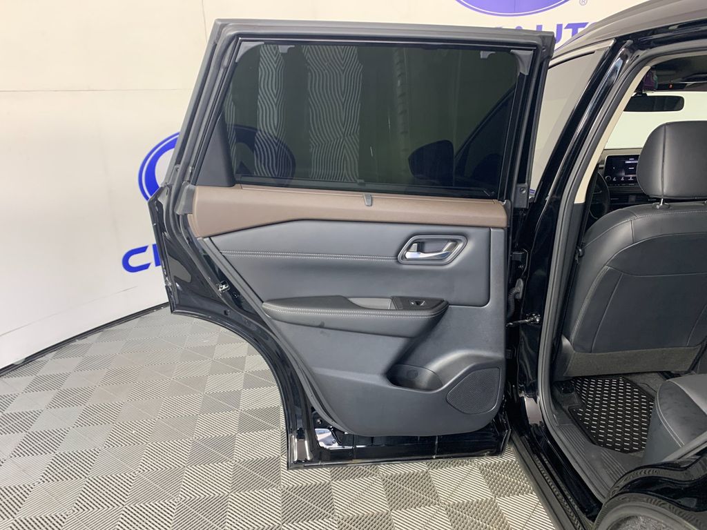 Used 2023 Nissan Rogue SUV