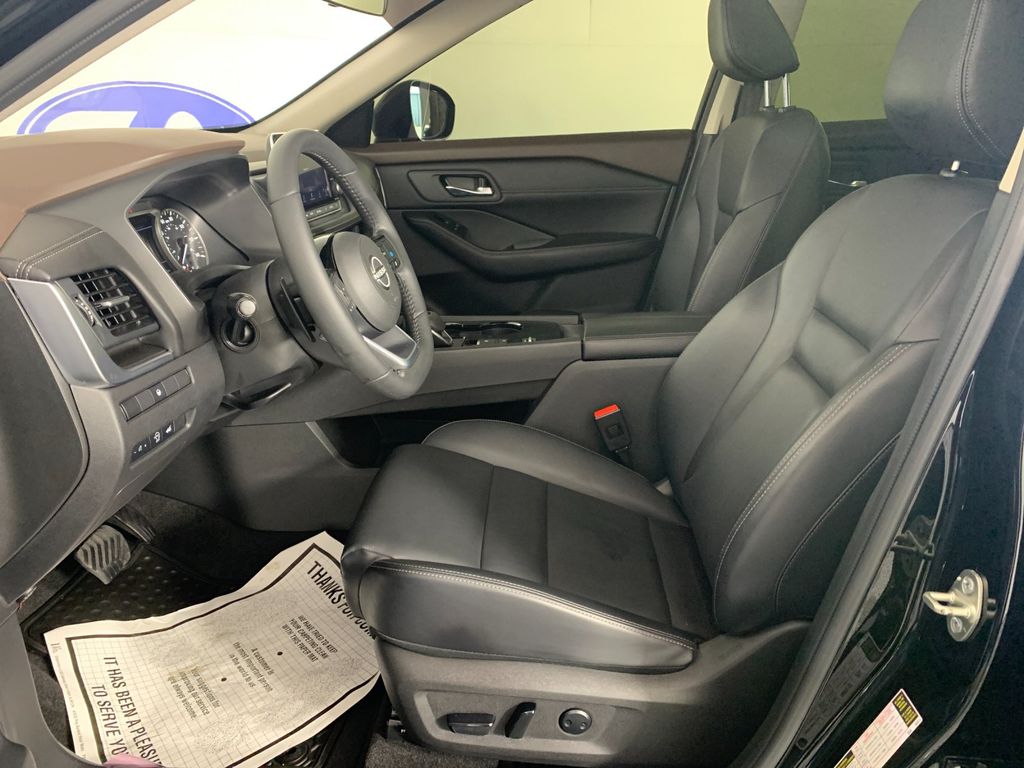 Used 2023 Nissan Rogue SUV