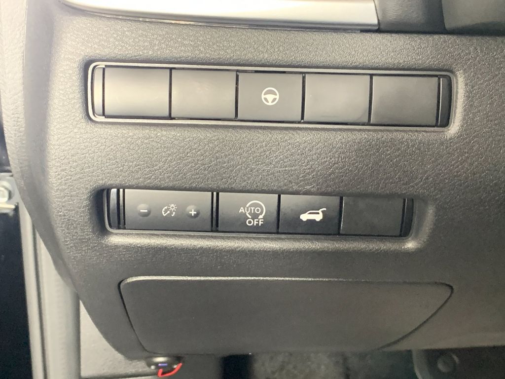 Used 2023 Nissan Rogue SUV