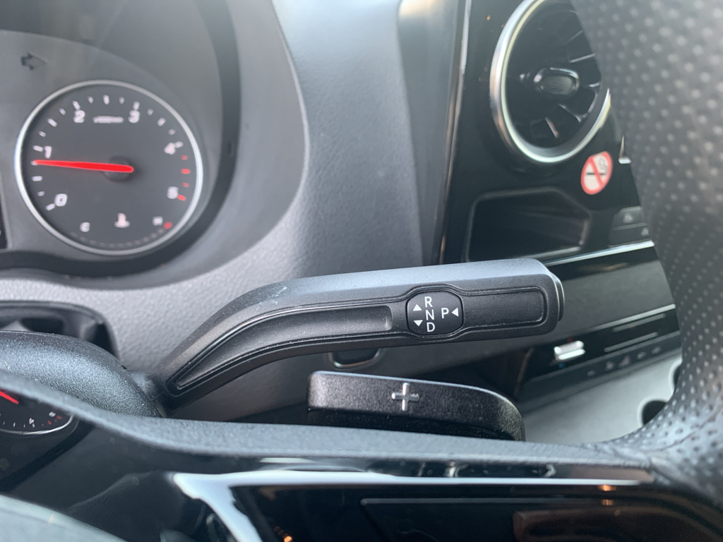 Vehicle photo 22