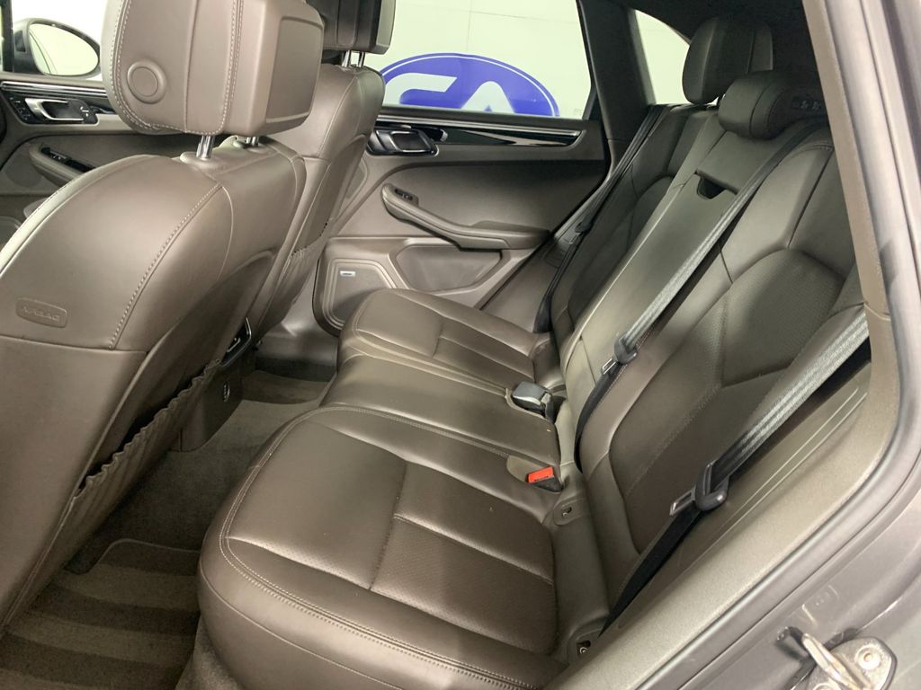 Used 2018 Porsche Macan SUV