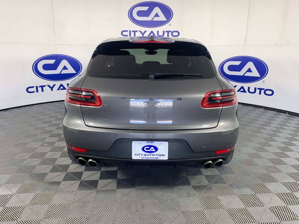 Used 2018 Porsche Macan SUV