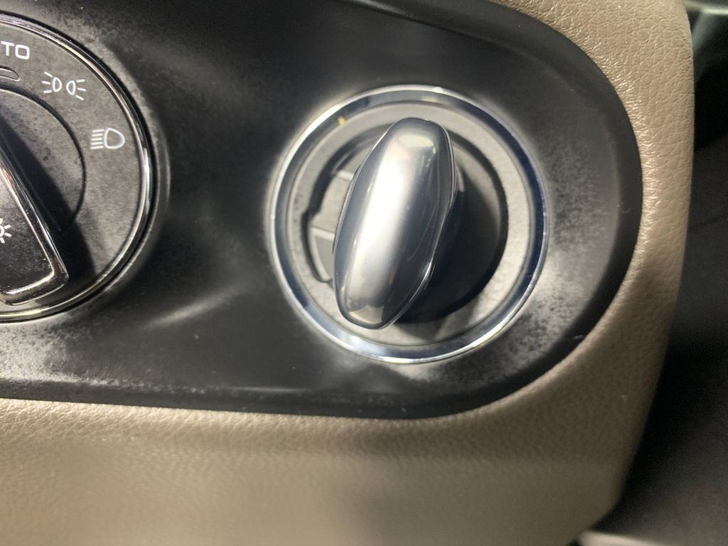 Used 2018 Porsche Macan SUV