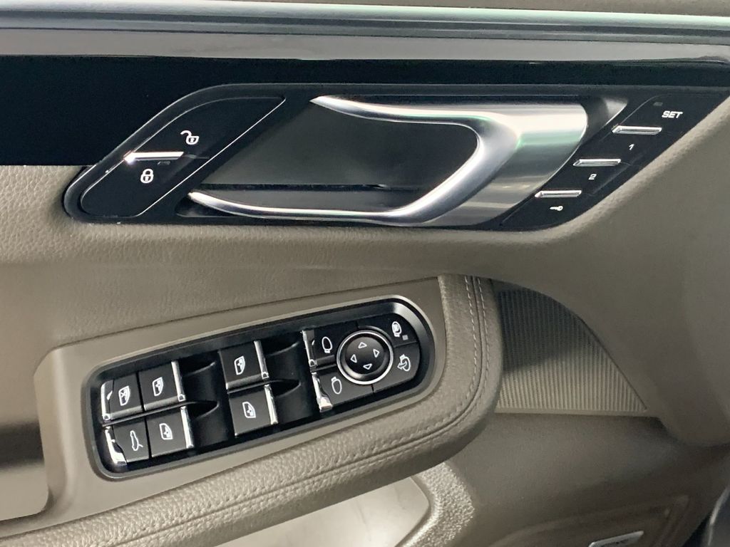 Used 2018 Porsche Macan SUV