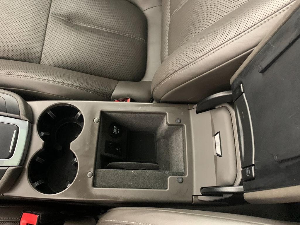 Used 2018 Porsche Macan SUV