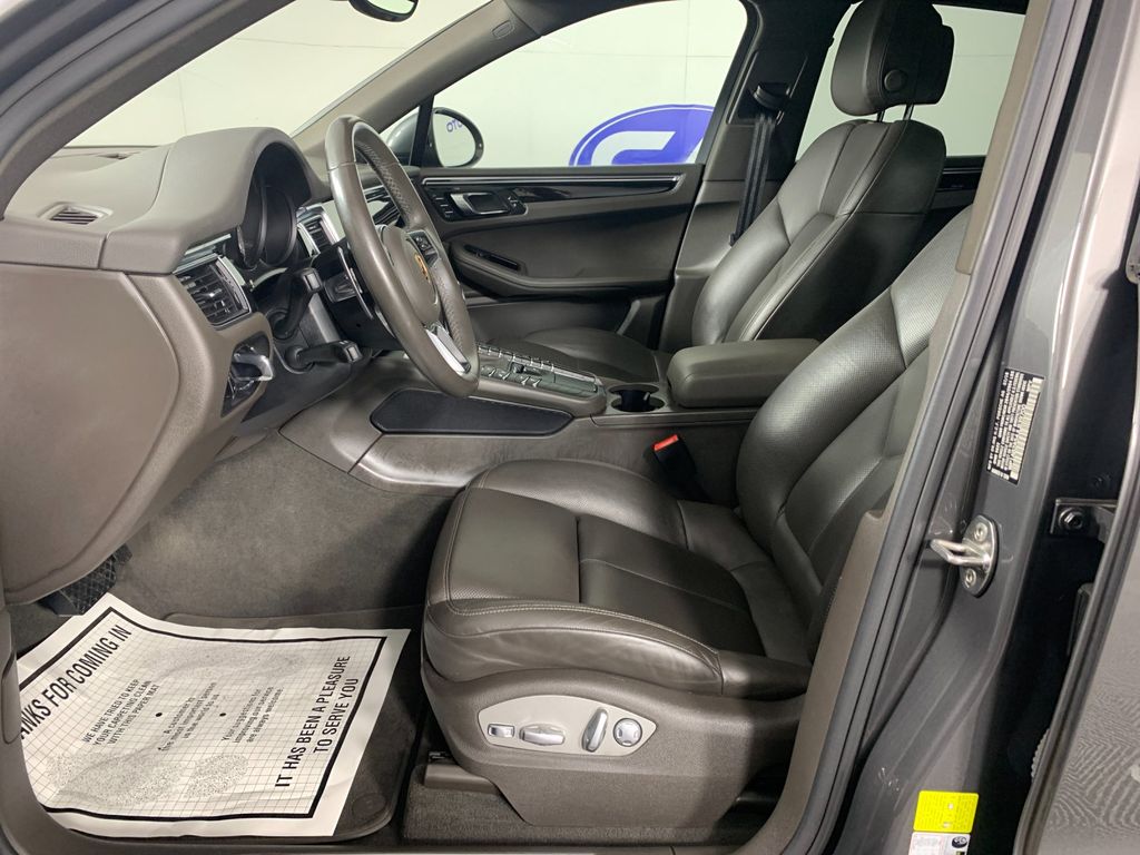 Used 2018 Porsche Macan SUV