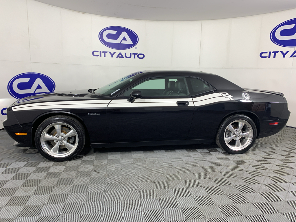 Used 2010 Dodge Challenger Coupe