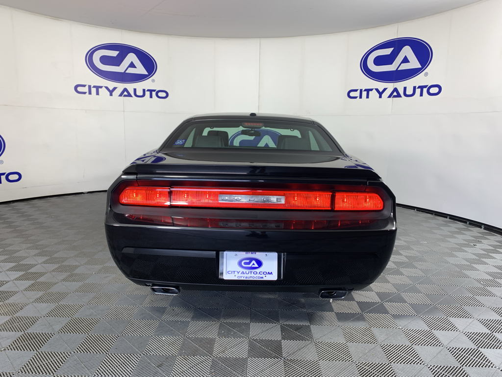 Used 2010 Dodge Challenger Coupe