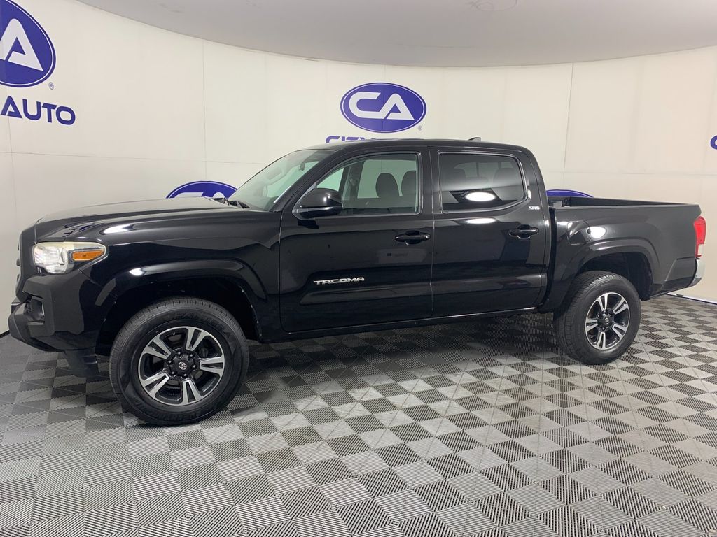Used 2016 Toyota Tacoma Truck