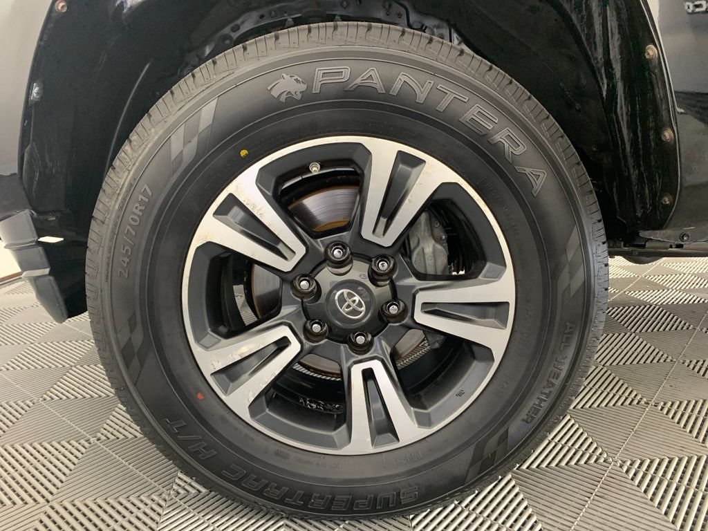 Used 2016 Toyota Tacoma Truck