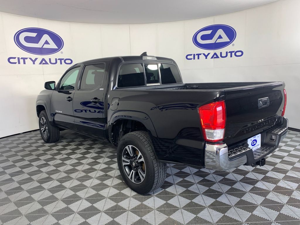 Used 2016 Toyota Tacoma Truck