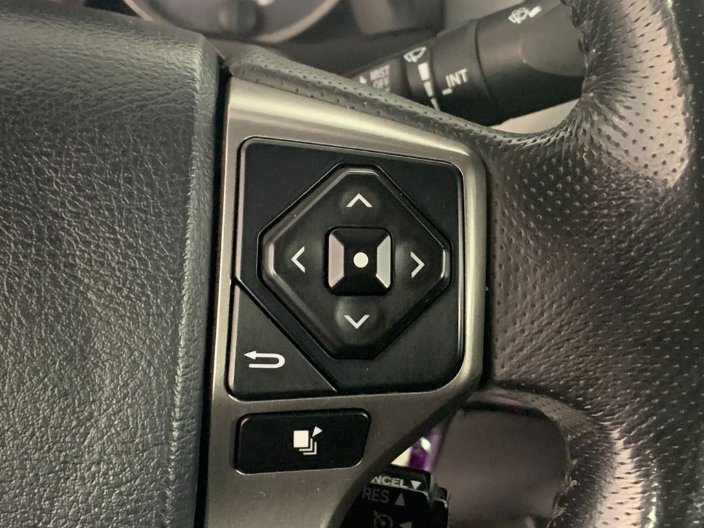 Used 2016 Toyota Tacoma Truck