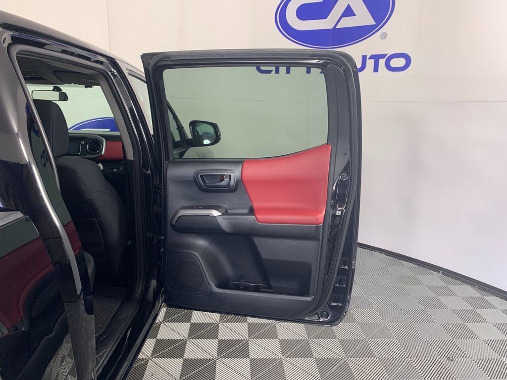 Used 2016 Toyota Tacoma Truck