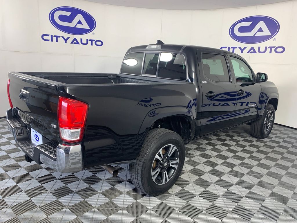 Used 2016 Toyota Tacoma Truck
