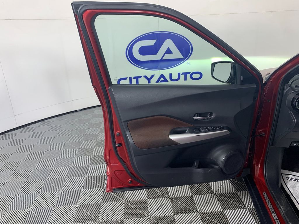 Used 2018 Nissan Kicks SUV