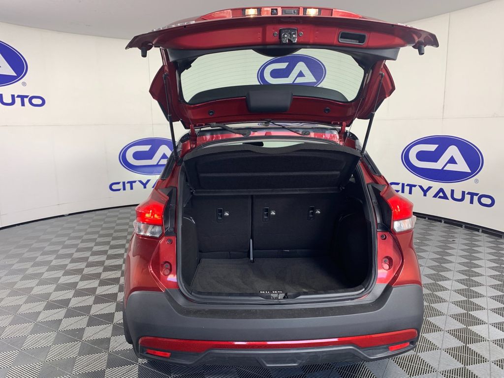 Used 2018 Nissan Kicks SUV