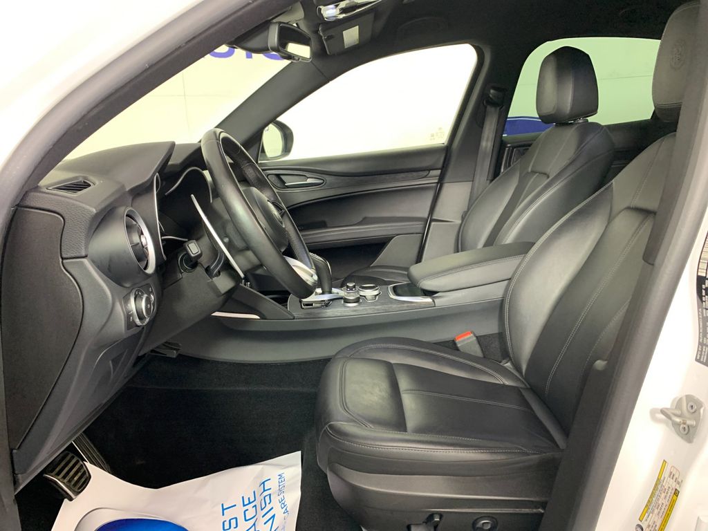 Used 2022 Alfa romeo Stelvio SUV