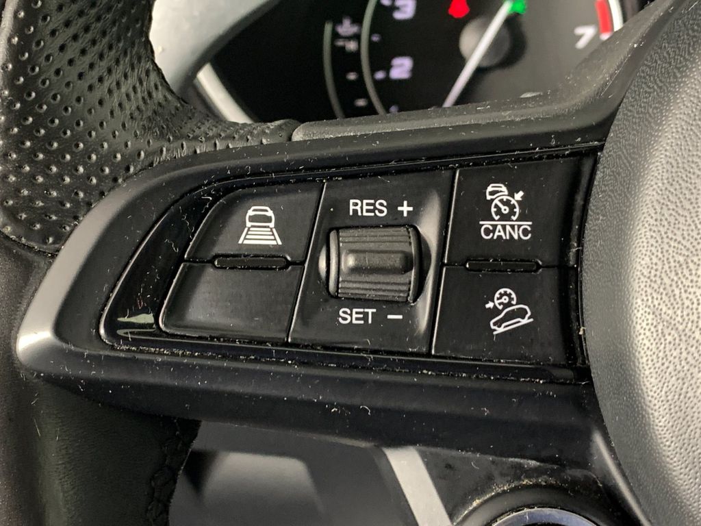 Used 2022 Alfa romeo Stelvio SUV