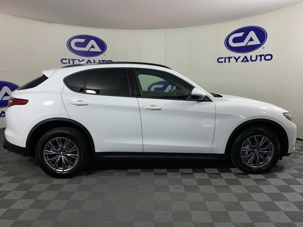 Used 2022 Alfa romeo Stelvio SUV