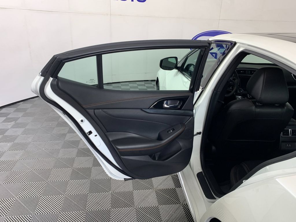 Used 2023 Nissan Maxima Sedan