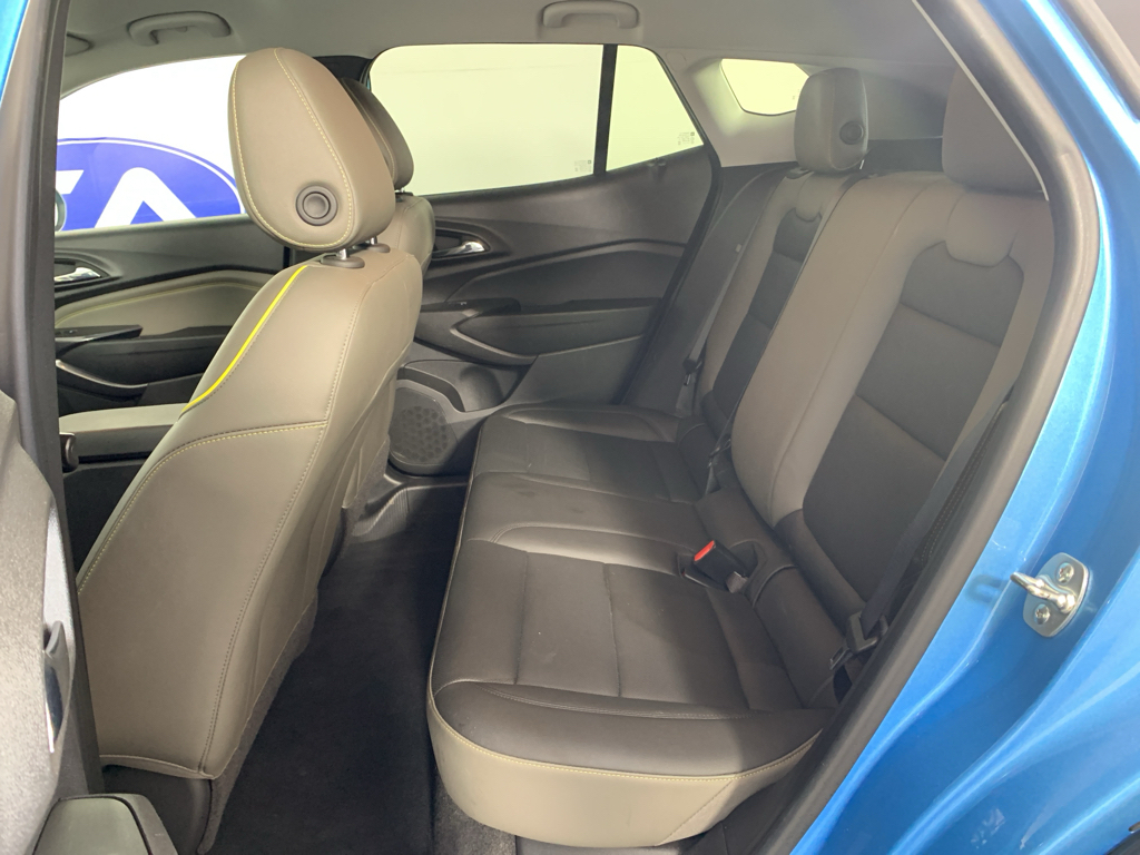 Used 2025 Chevrolet Trax SUV