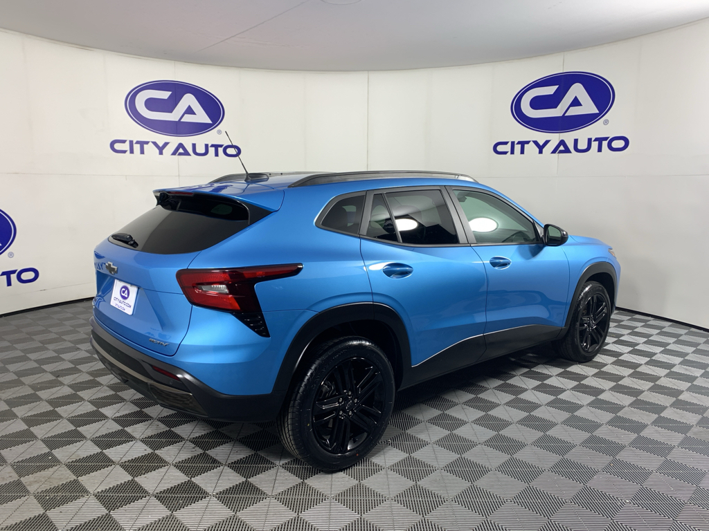 Used 2025 Chevrolet Trax SUV