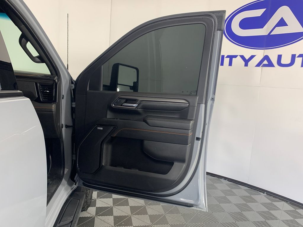 Used 2024 GMC Sierra 2500HD Truck