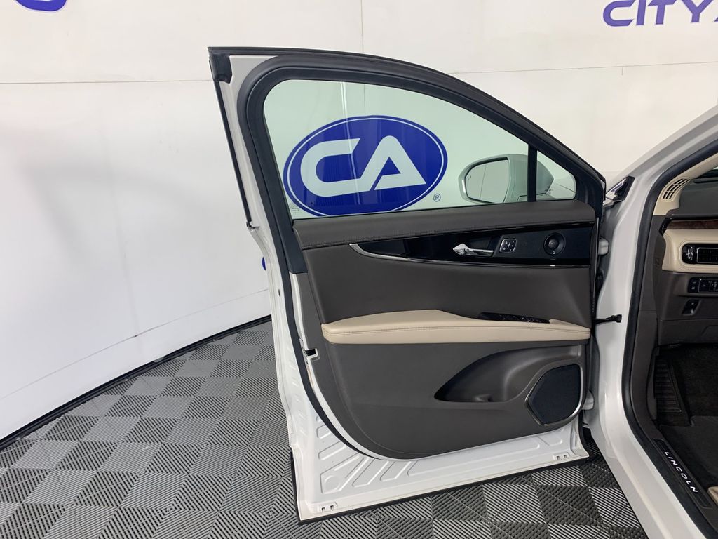 Used 2021 Lincoln Nautilus SUV