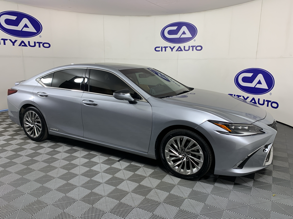 2022 Lexus ES Hybrid