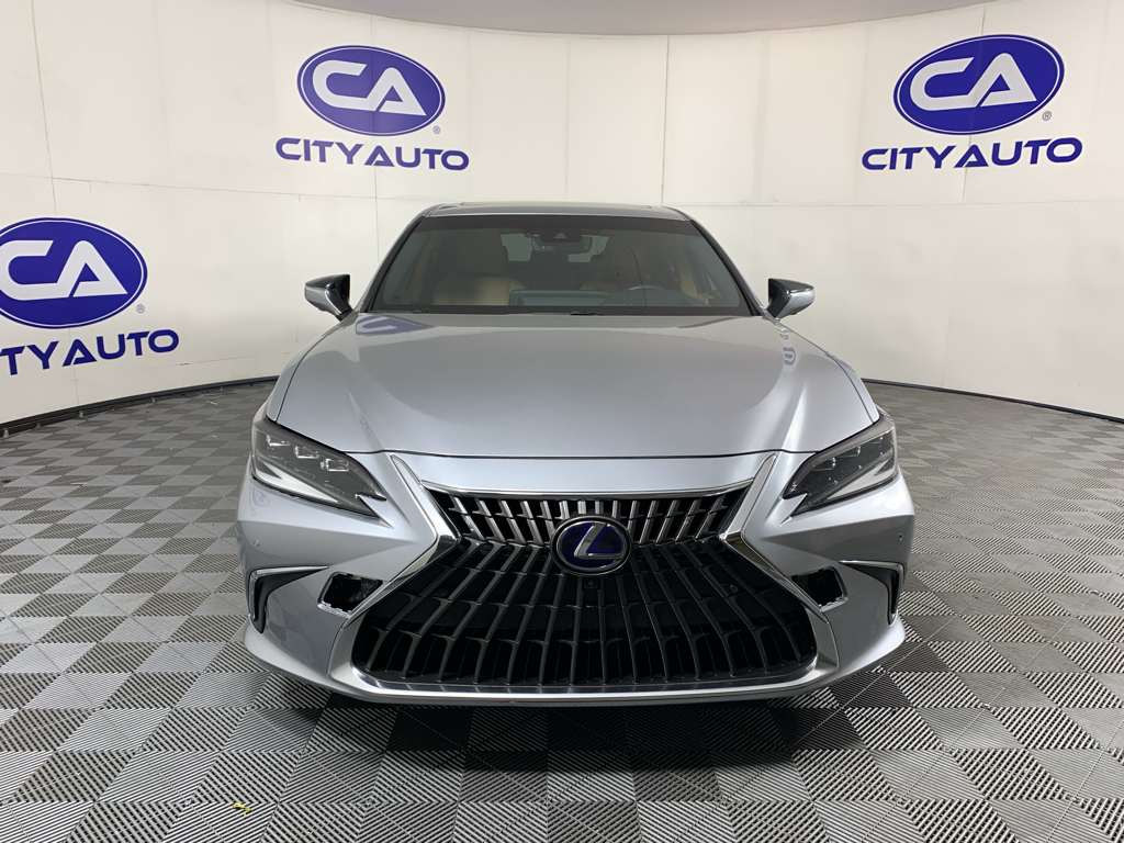 Used 2022 Lexus ES 300h Sedan