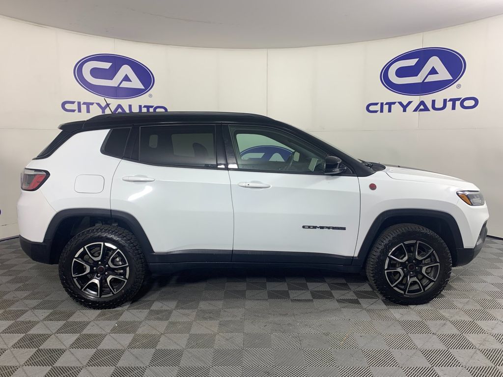 Used 2025 Jeep Compass SUV