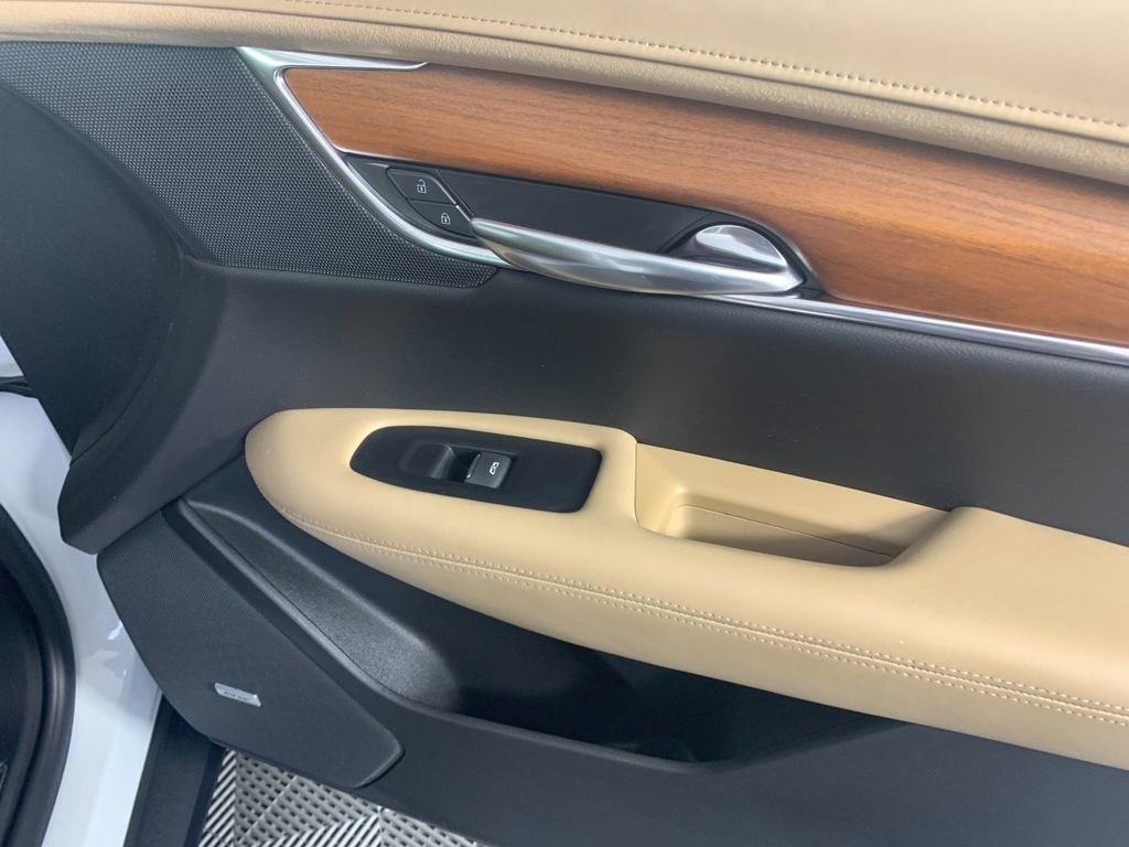 Used 2019 Cadillac XT5 SUV
