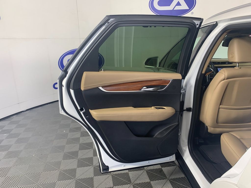 Used 2019 Cadillac XT5 SUV