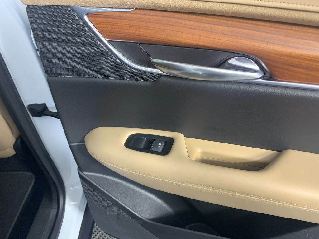 Used 2019 Cadillac XT5 SUV