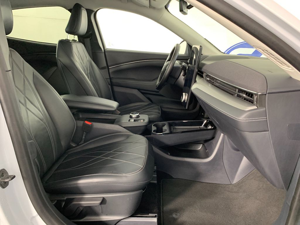 Used 2022 Ford Mustang Mach-E SUV