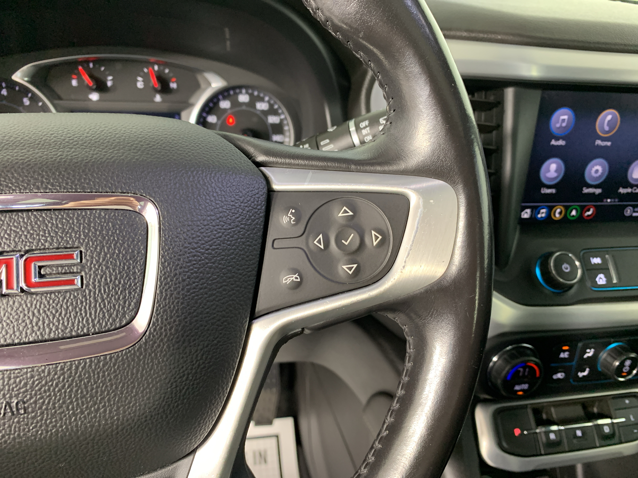 Used 2021 GMC Acadia SUV