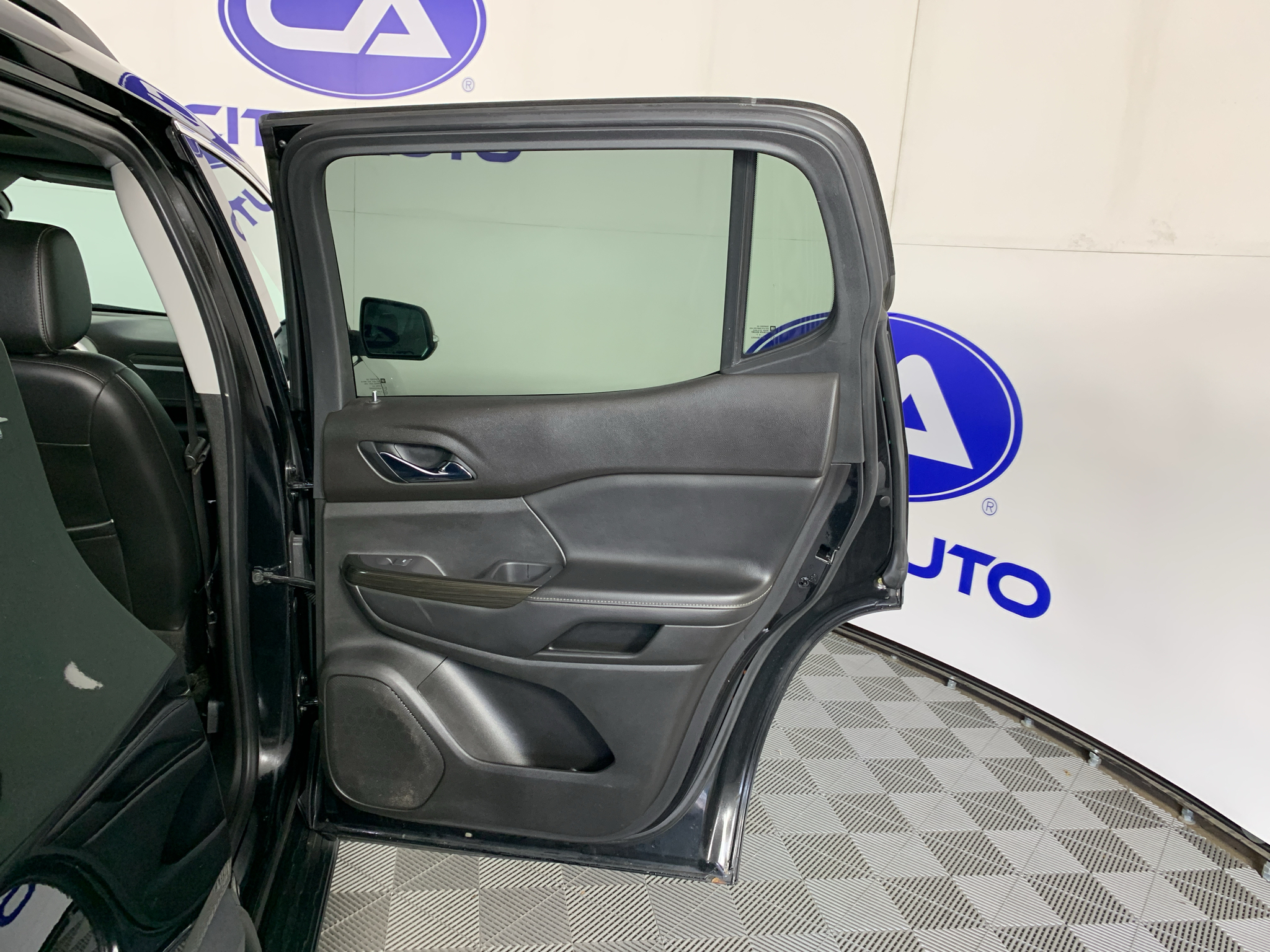 Used 2021 GMC Acadia SUV