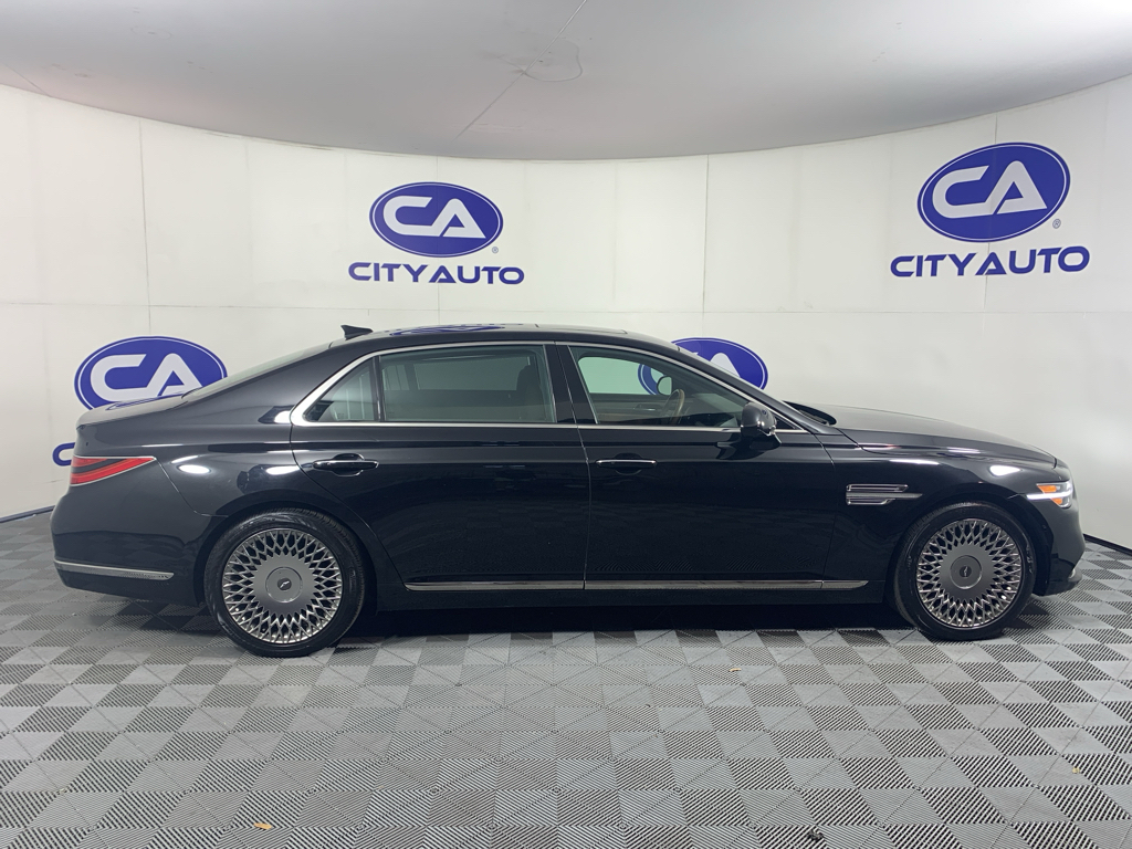Used 2022 Genesis G90 Sedan