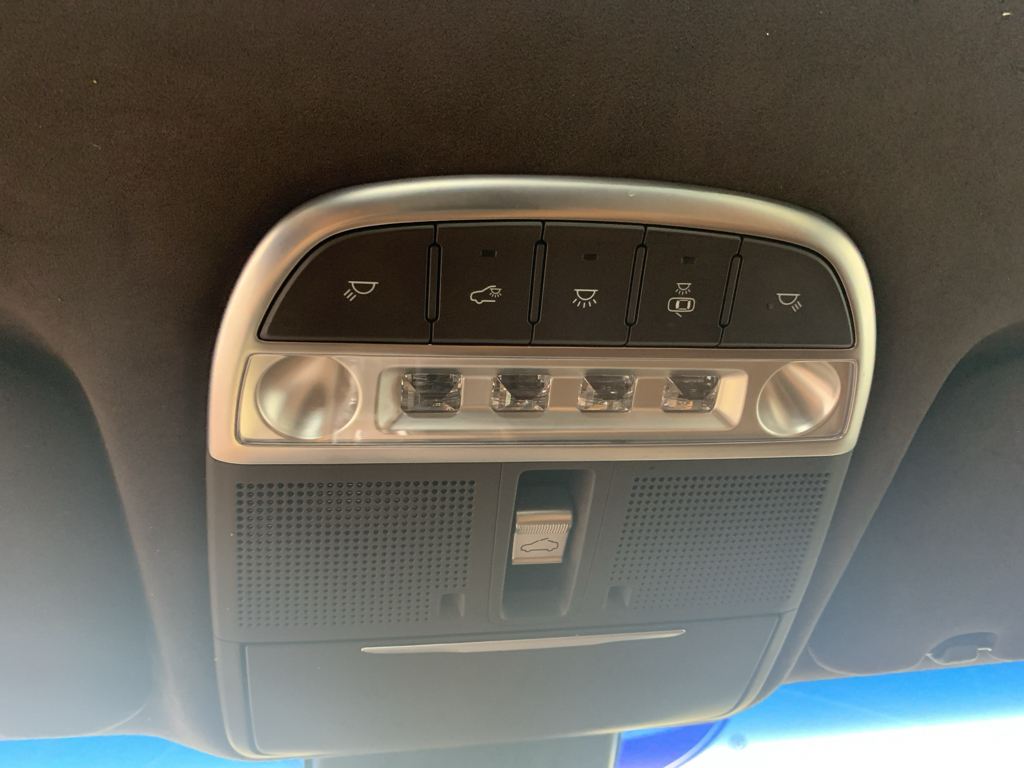 Used 2022 Genesis G90 Sedan