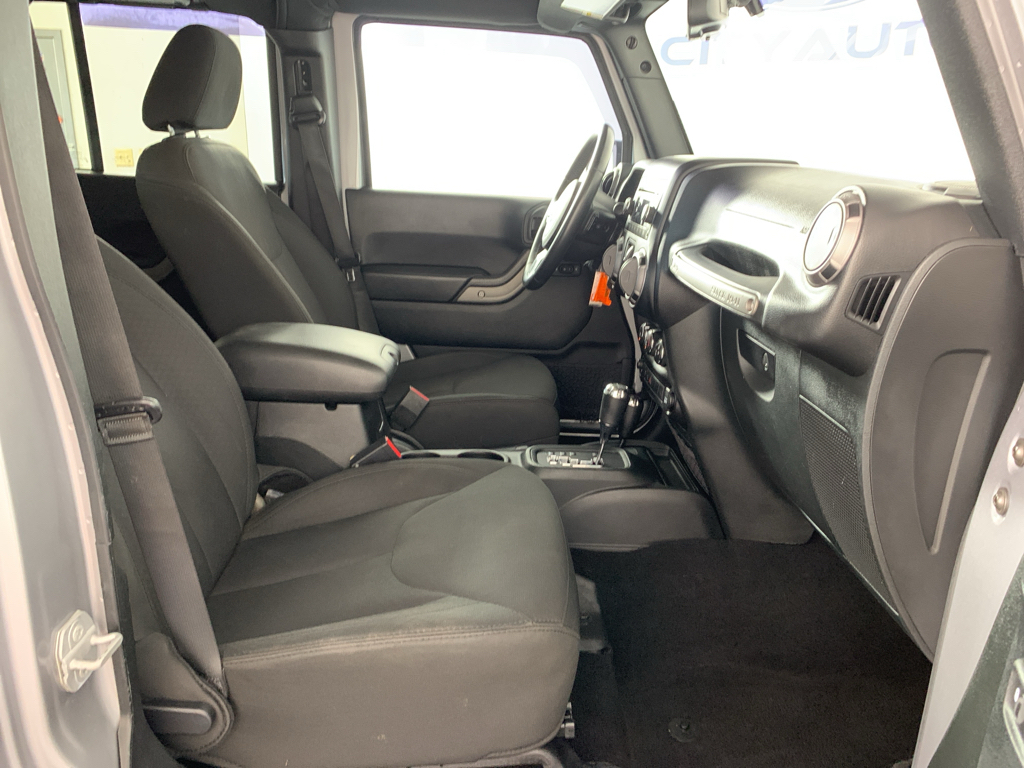 Used 2018 Jeep Wrangler SUV