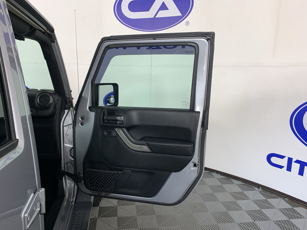 Used 2018 Jeep Wrangler SUV