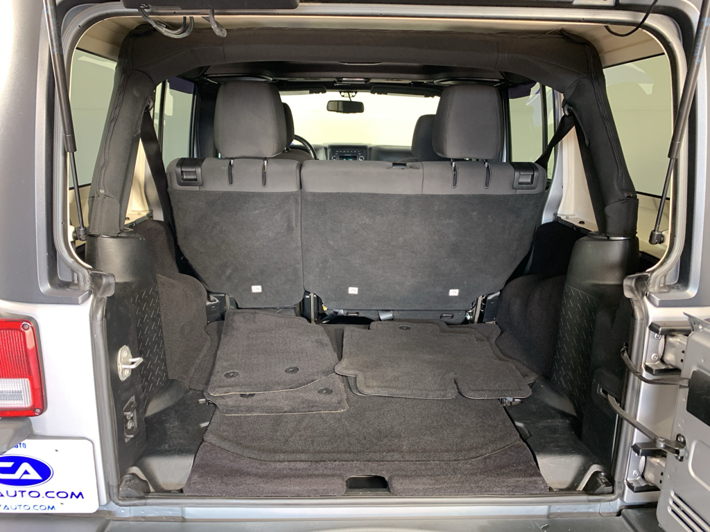 Used 2018 Jeep Wrangler SUV