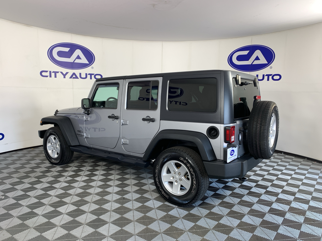 Used 2018 Jeep Wrangler SUV