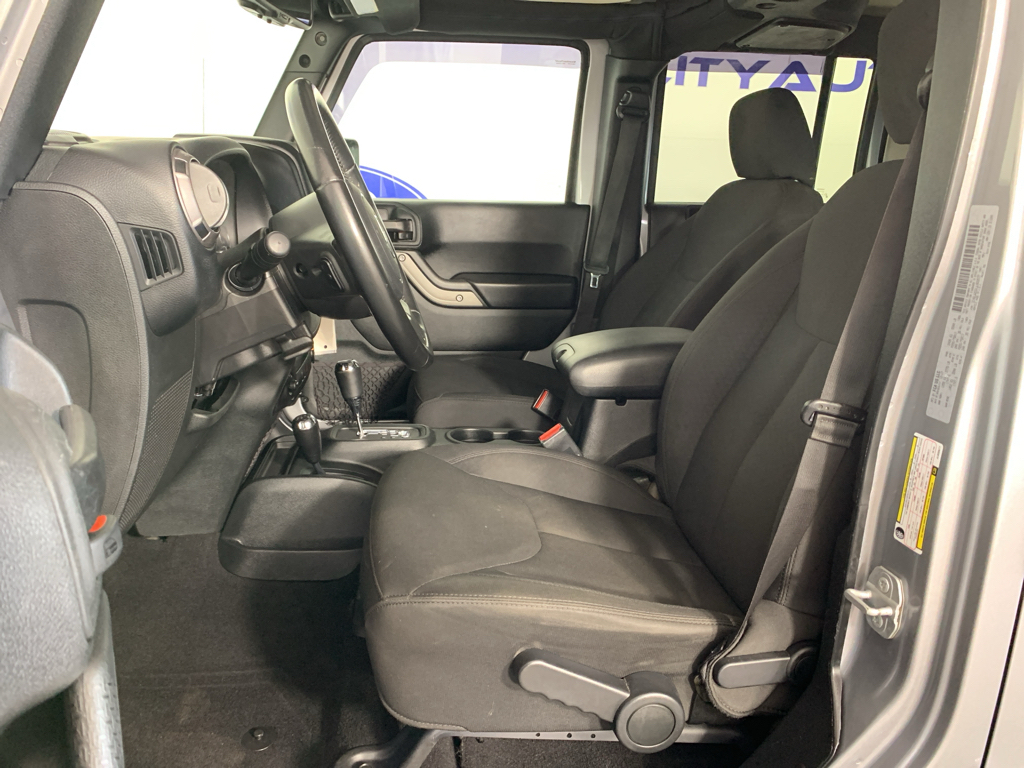 Used 2018 Jeep Wrangler SUV