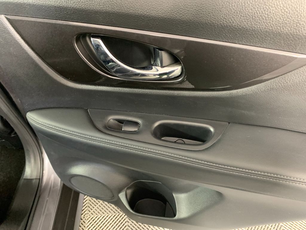 Used 2020 Nissan Rogue SUV